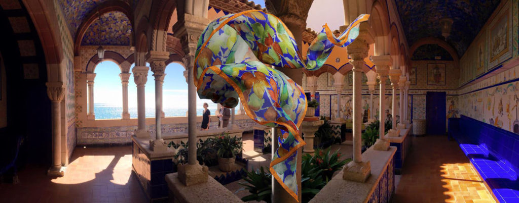 Claustre Palau Maricel inspiració per al fulard de seda "Malvasia de Sitges" Daba Disseny Barcelona - Marca per a museus