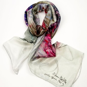 "Boc de París" silk scarf design inspired by art, handcrafted by Daba Disseny Barcelona - An elegant Christmas gift